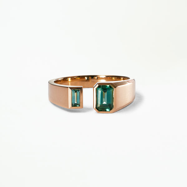 Emerald and Baguette Cut Sapphire Dyad Ring