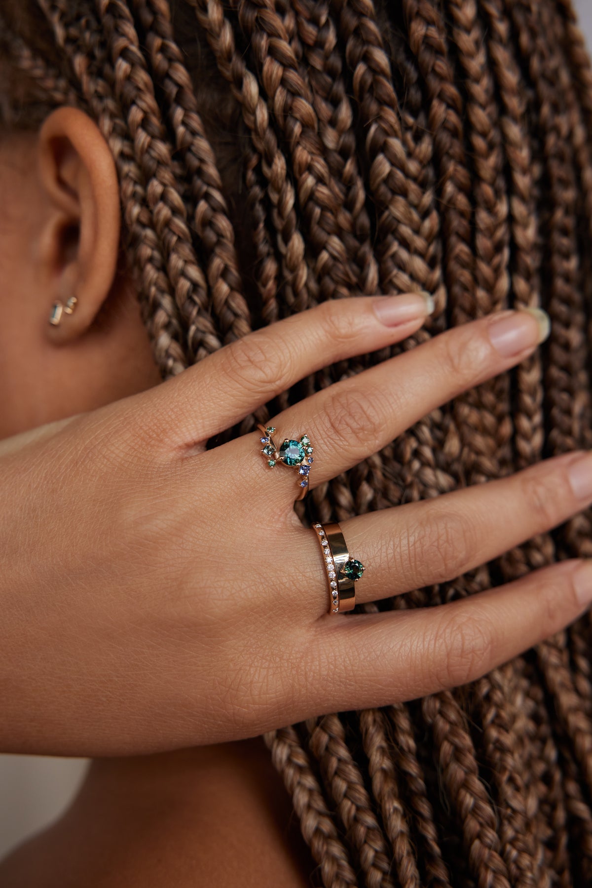 Round Brilliant Cut Gradient Sapphire Celestial Ring No. 1