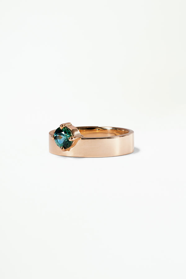 Medium Round Brilliant Cut Sapphire Monolith Ring