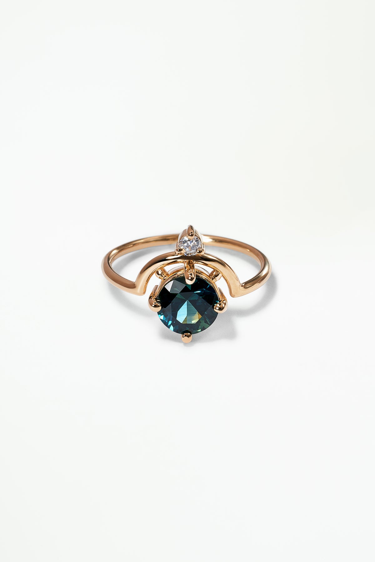 Brilliant Cut Sapphire Nestled Ring No. 4