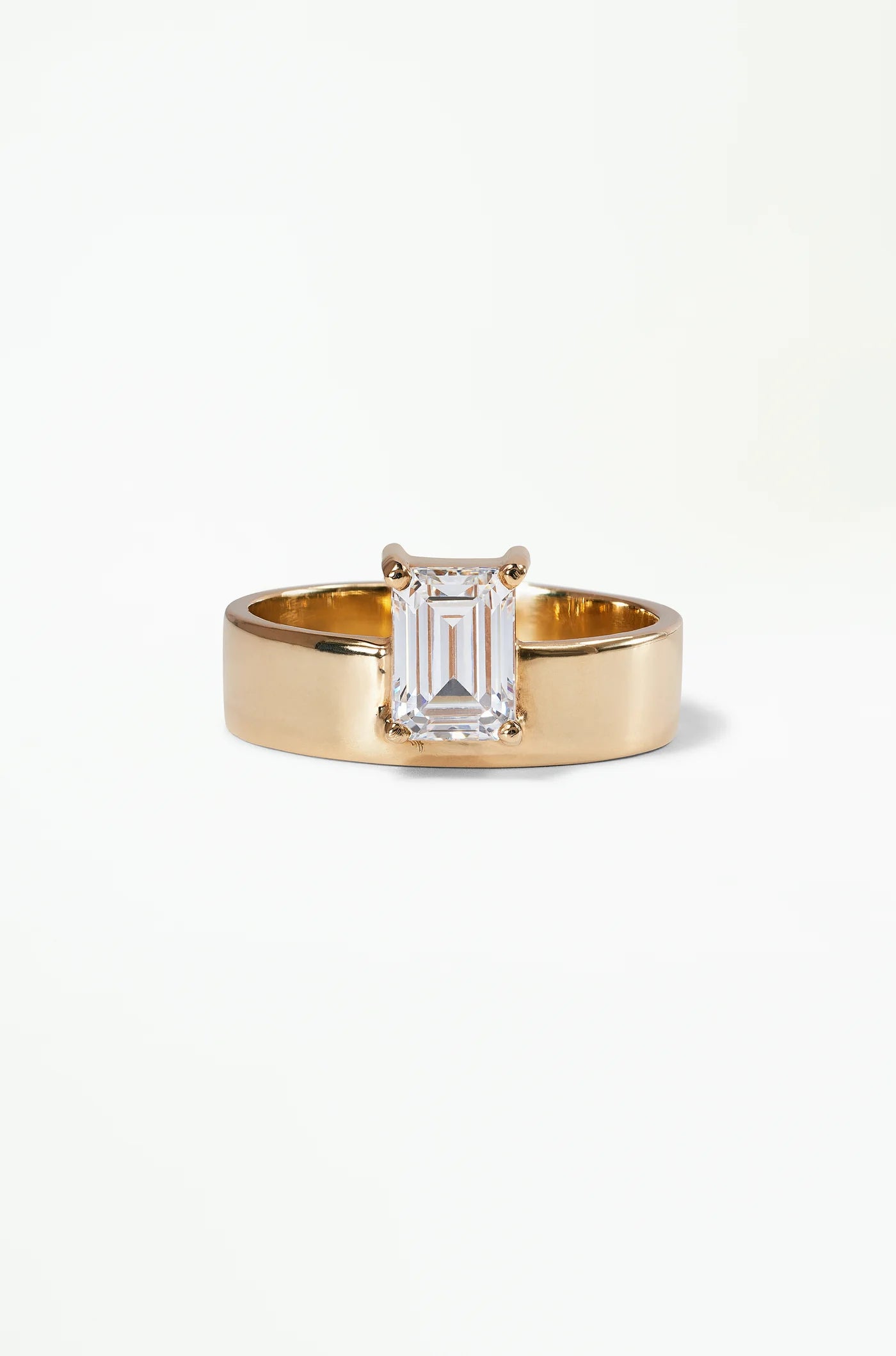 [TEST] Large Vertical Emerald Cut Monolith Ring