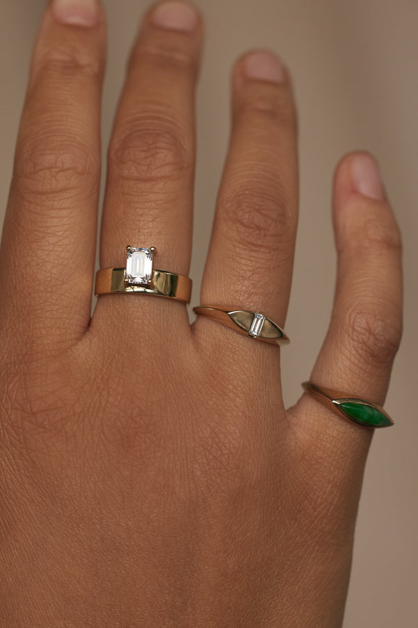 Baguette Diamond Split Signet Ring