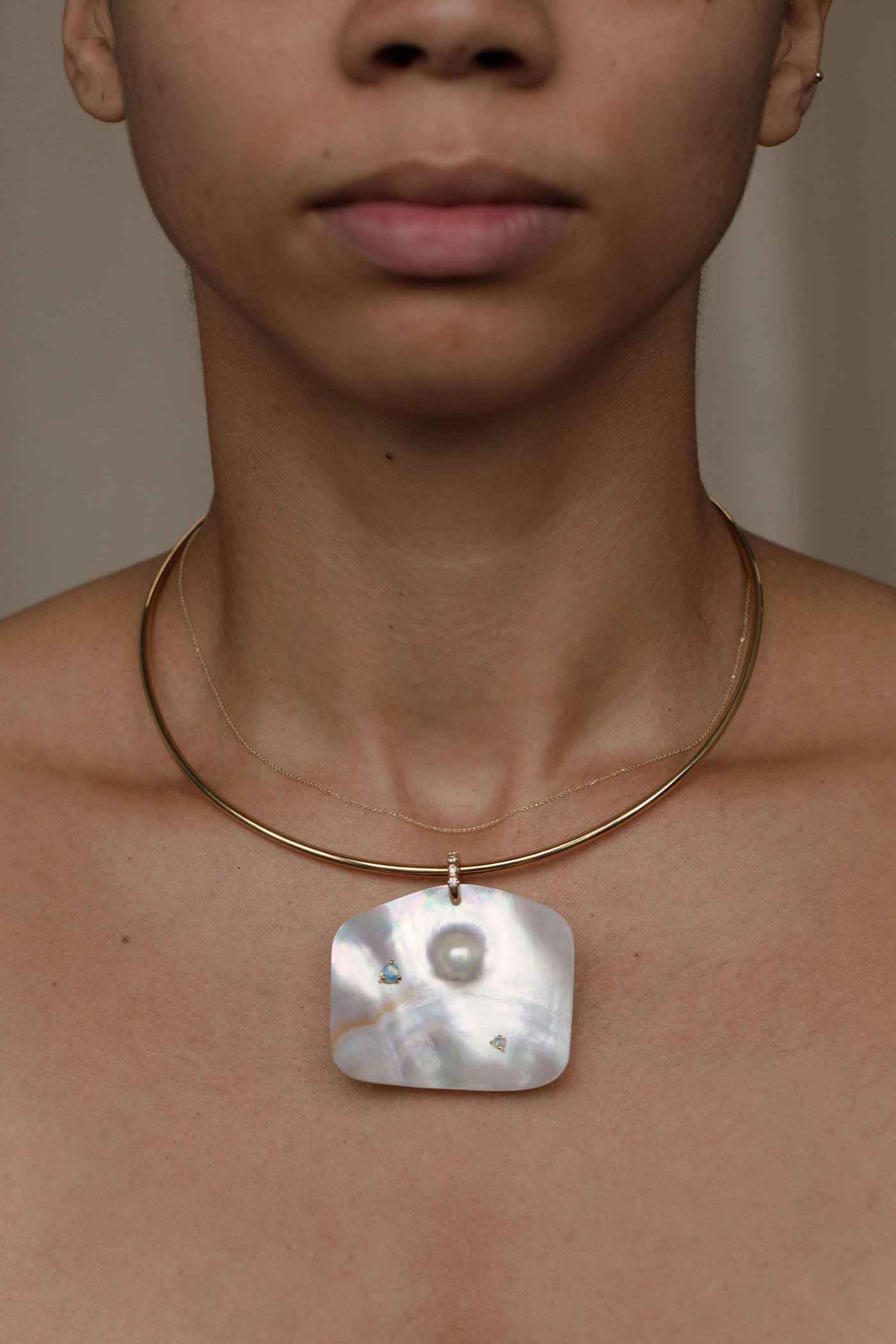 Mother of Pearl Neck Cuff