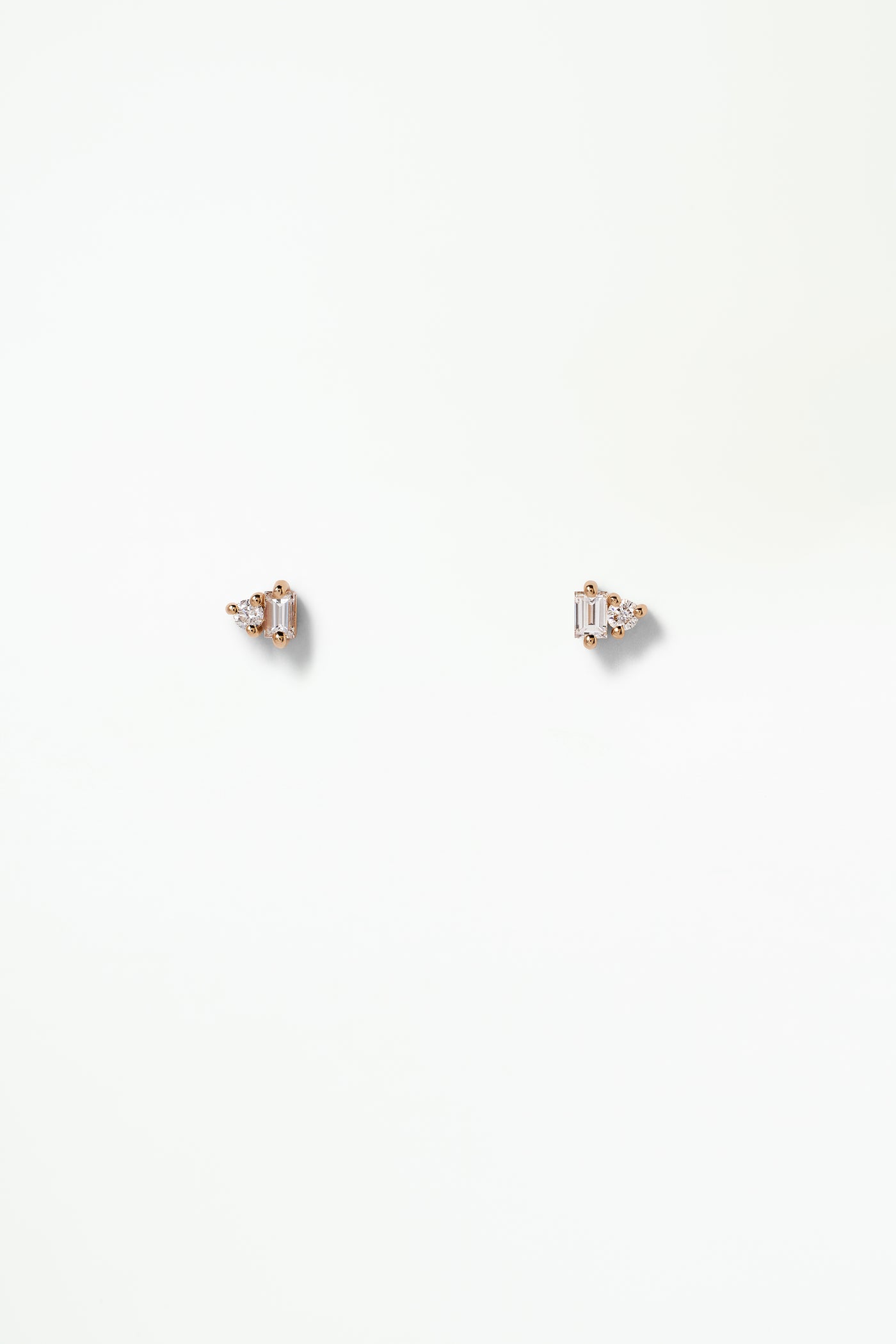 Diamond Column Stud Earring - Single