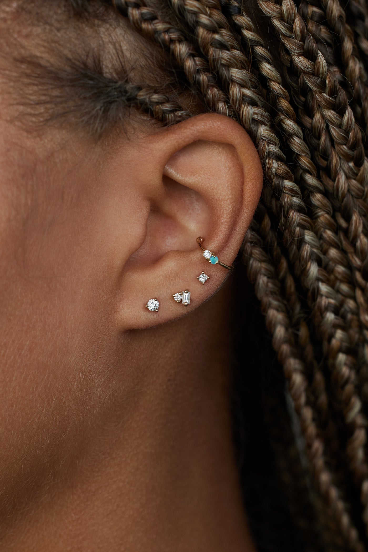 Medium Round Diamond Earring - Flat Back - Single