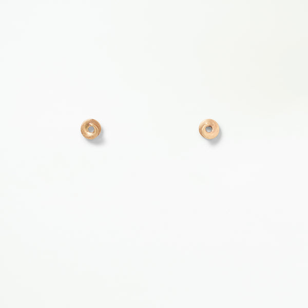 Small Curled Wisp Earring - Single