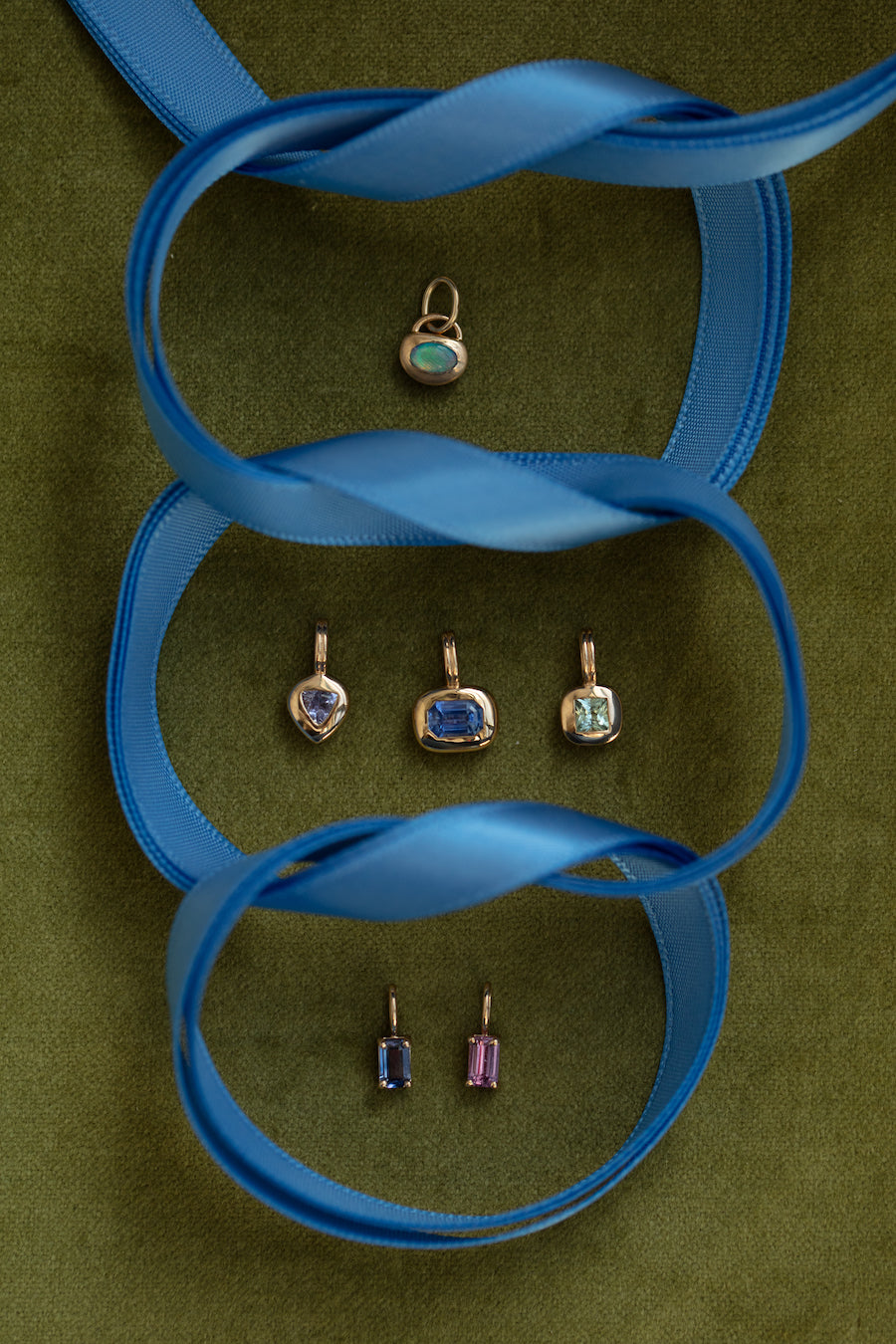 VALENTINE'S DAY GIFT GUIDES