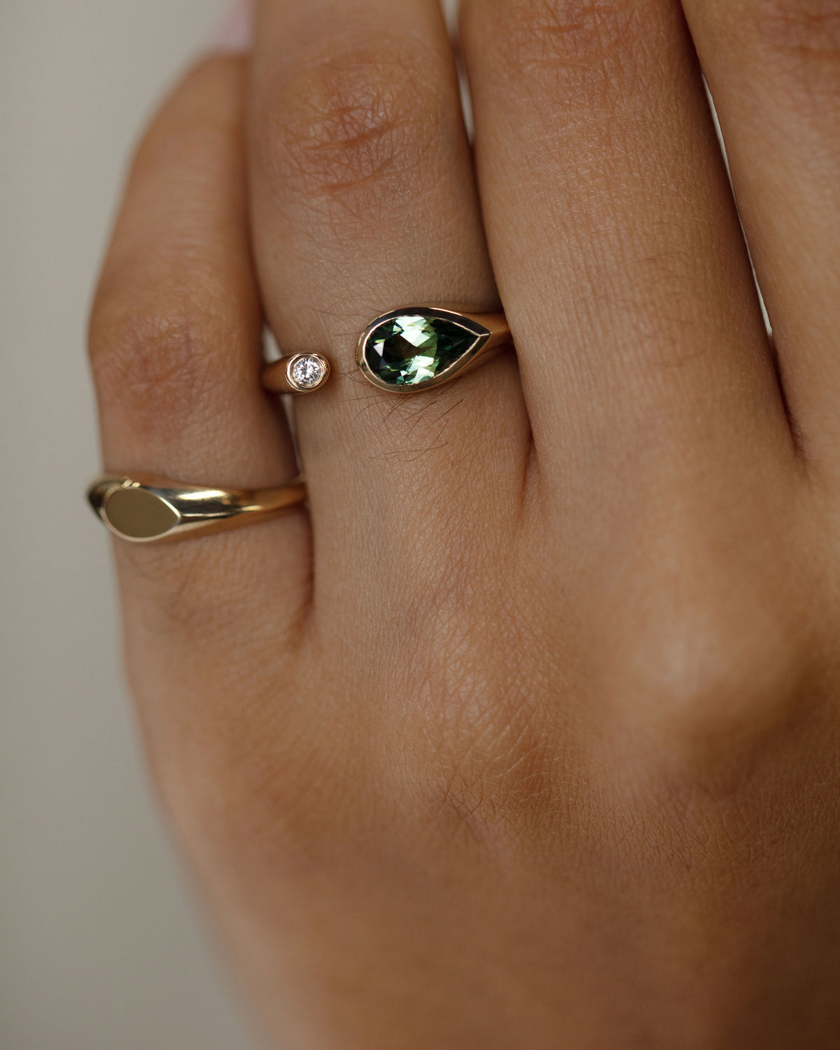 Dyad Signet Ring No. 3