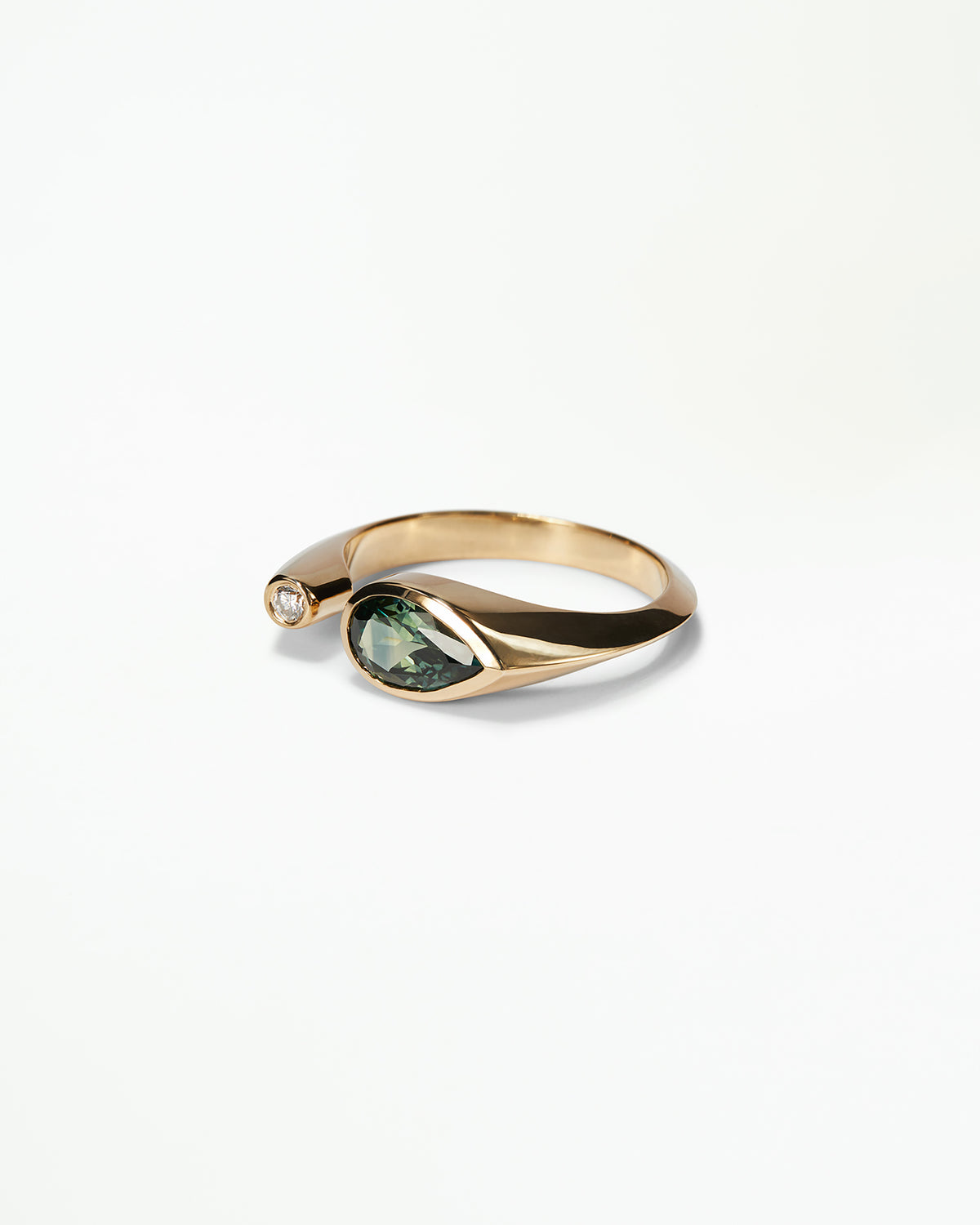 Dyad Signet Ring No. 3