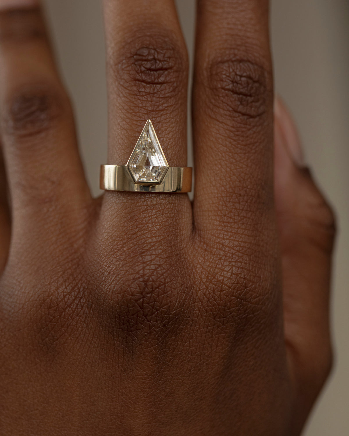 Kite Cut Diamond Monolith Ring