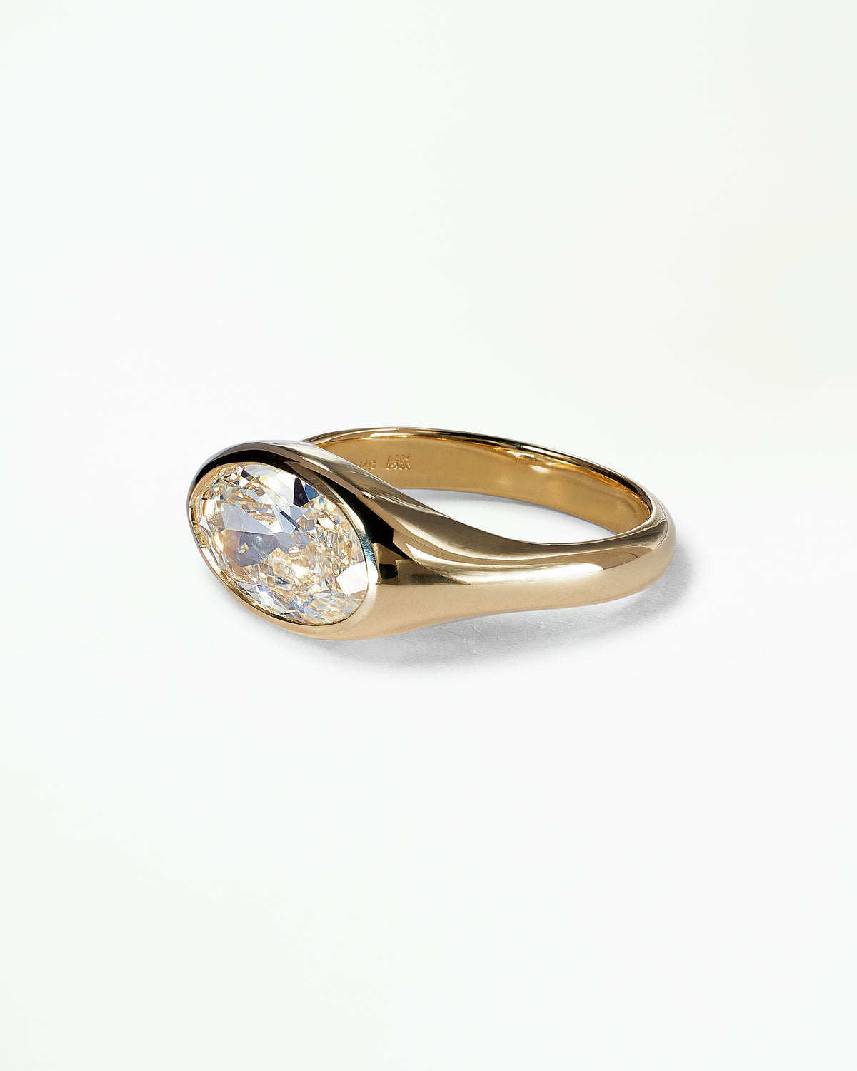 Moval Cut Diamond Soft Signet Ring No. 64