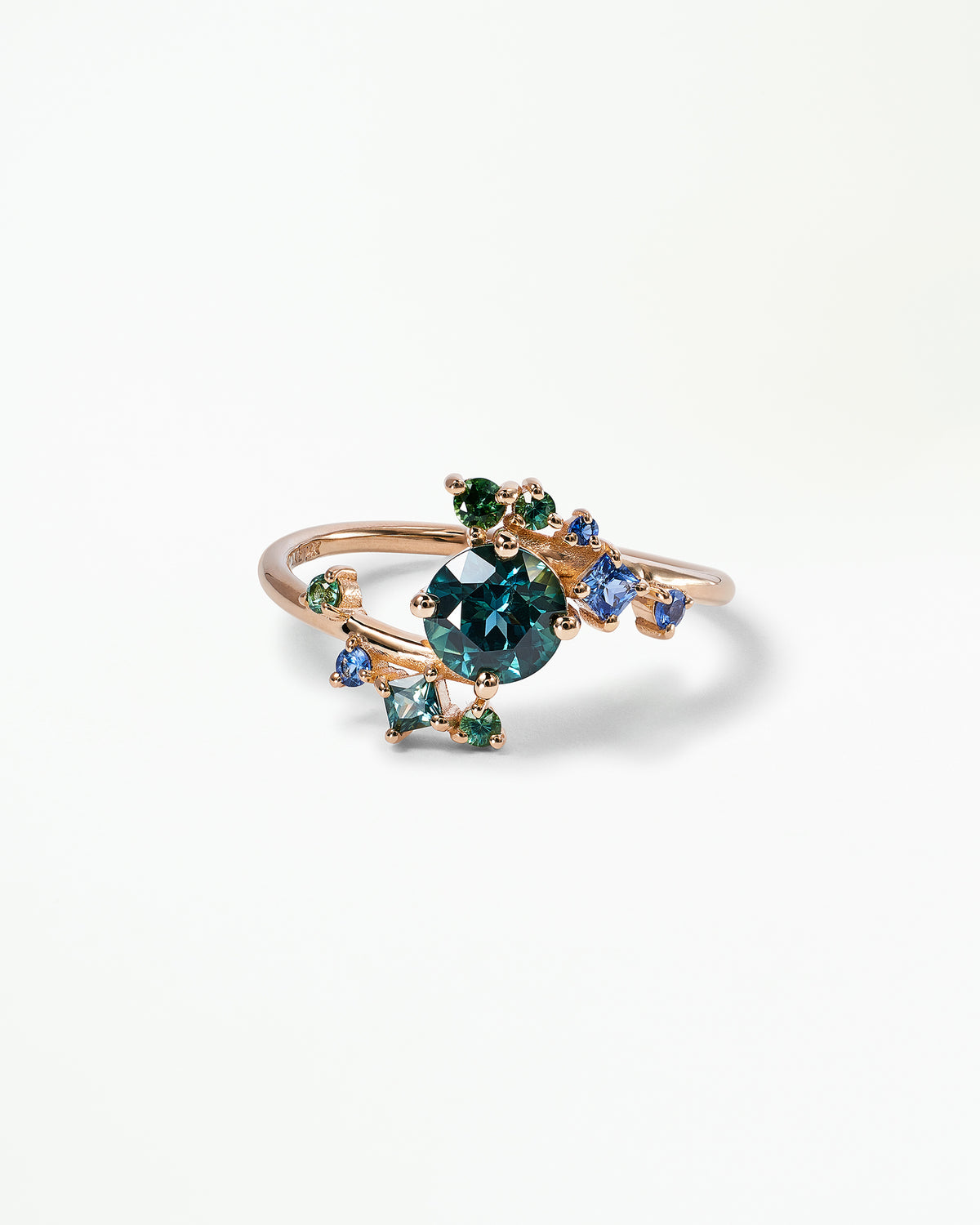 Round Brilliant Cut Gradient Sapphire Celestial Ring No. 1