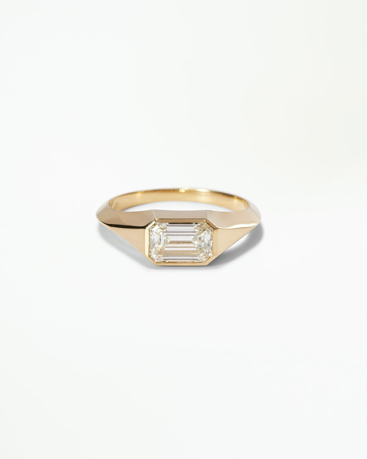 Solo Signet Ring No. 12