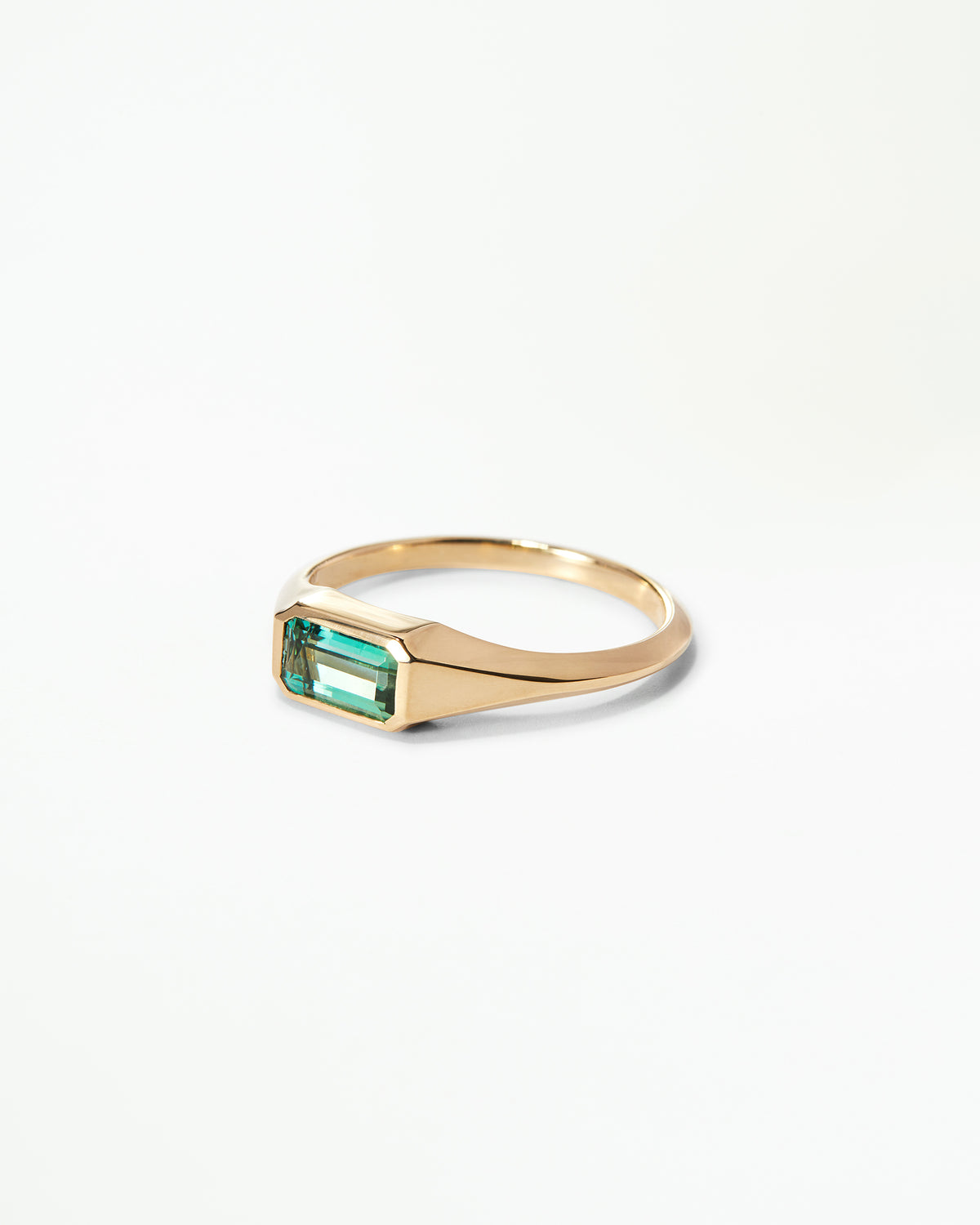 Solo Signet Ring No. 7