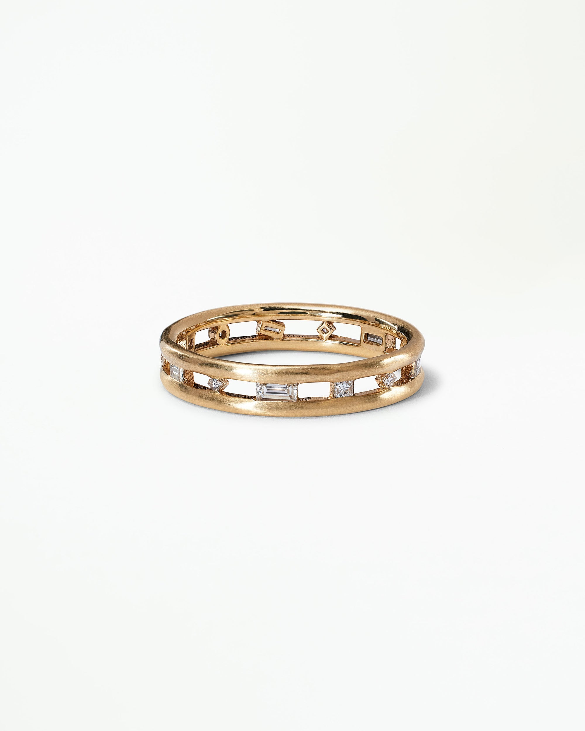 Diamond Float Ring