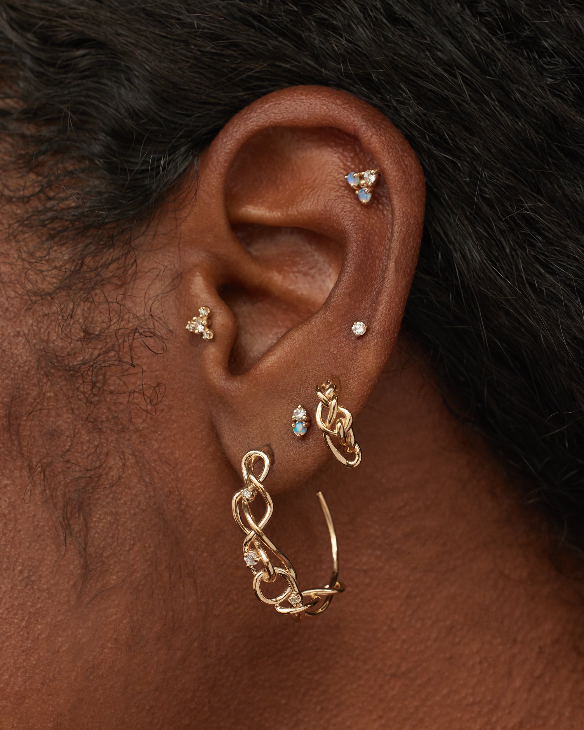 Diamond Night Wind Hoop Earring