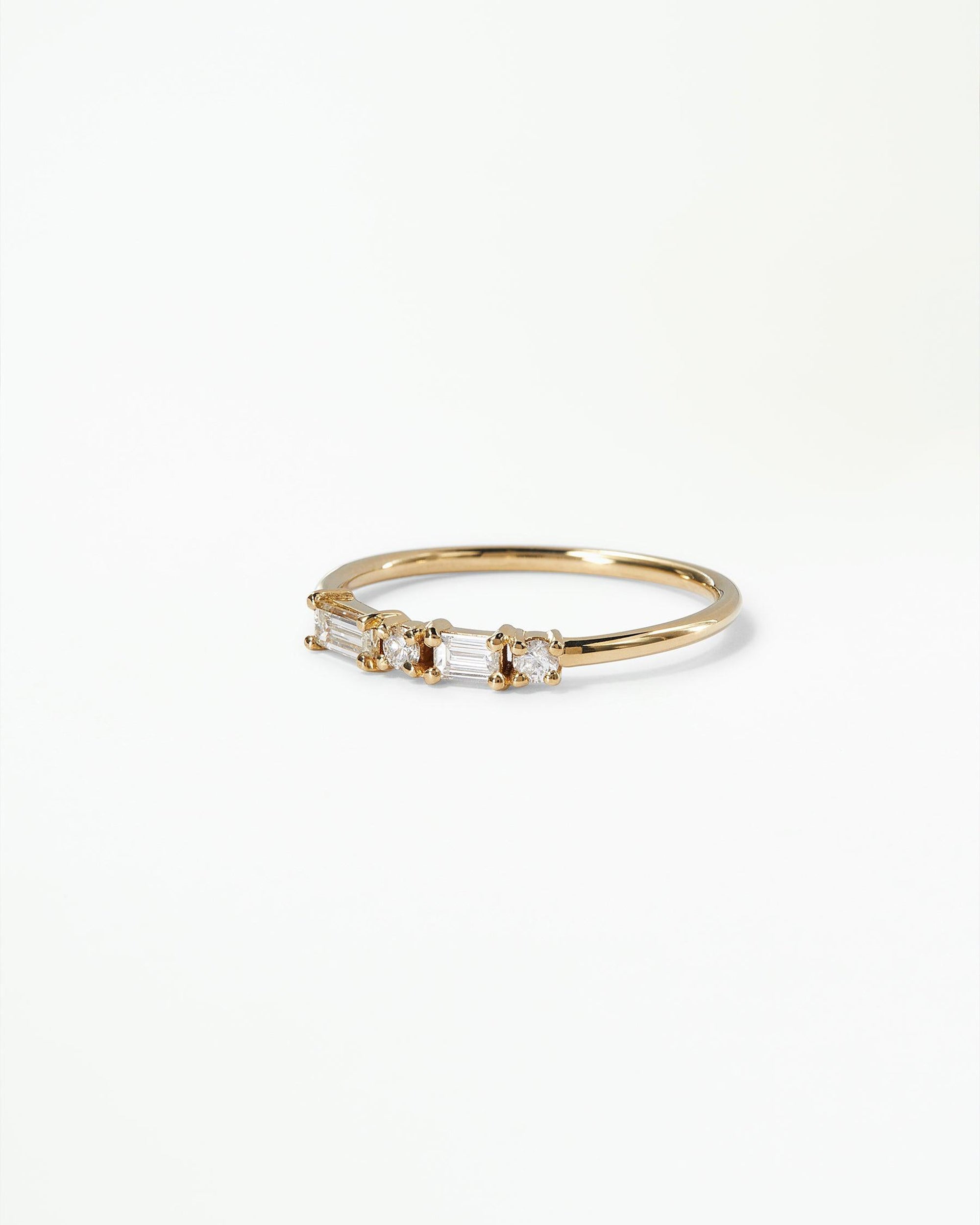 Diamond Pillar Ring