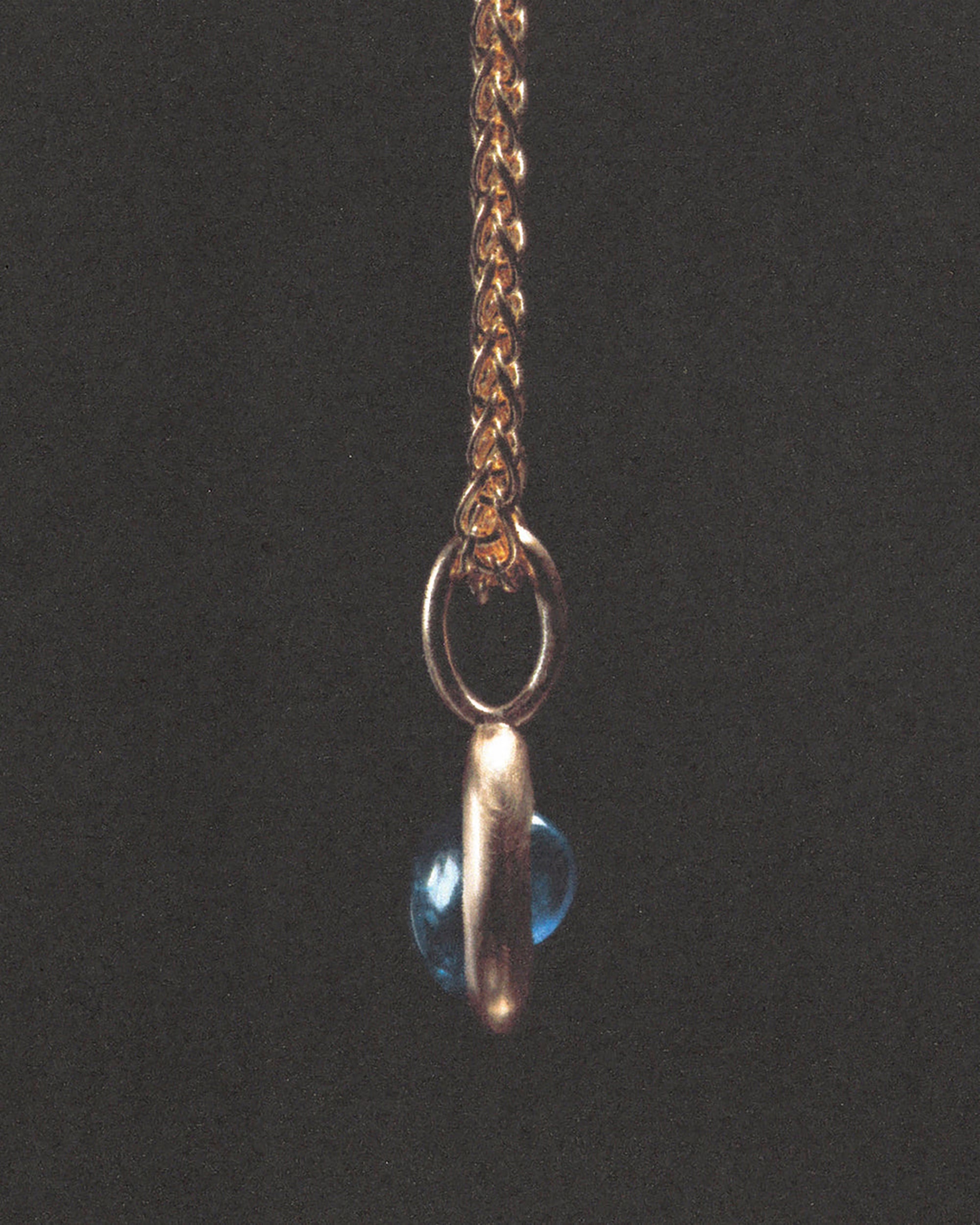 Duo Sapphire Sister Charm
