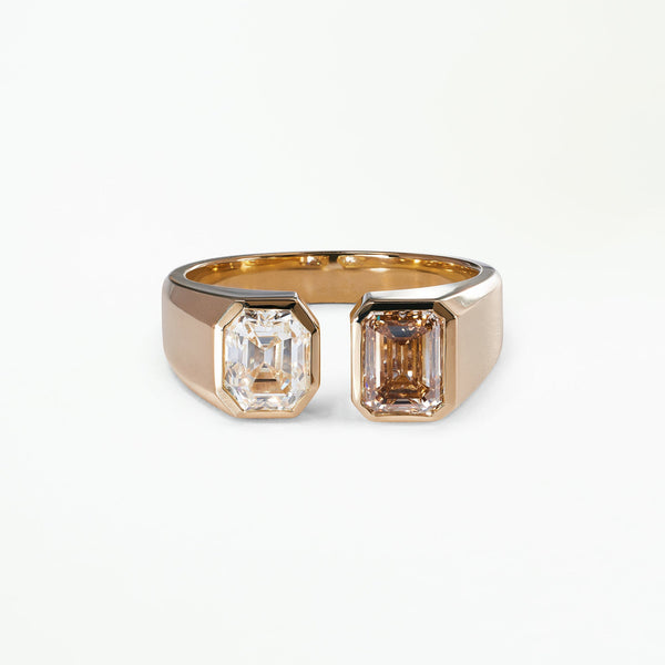 Emerald Cut Diamond Dyad Signet Ring No. 20