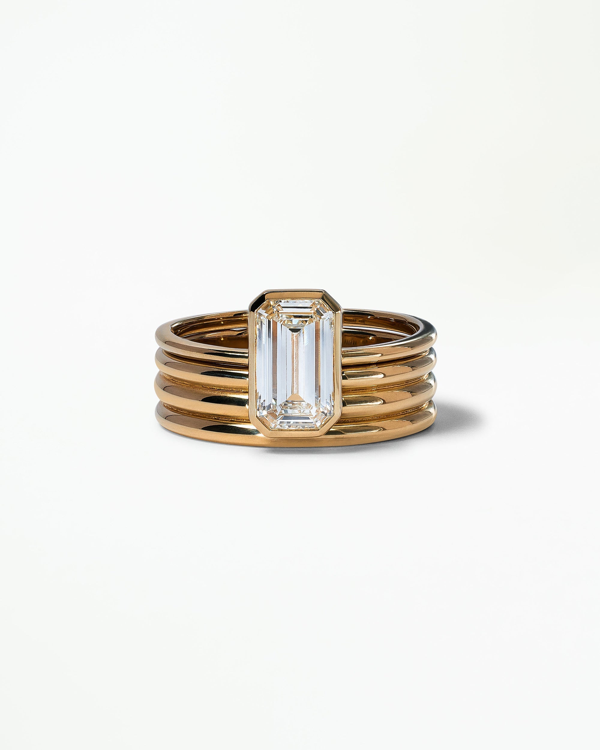 Emerald Cut Diamond Ridge Ring Set – WWAKE