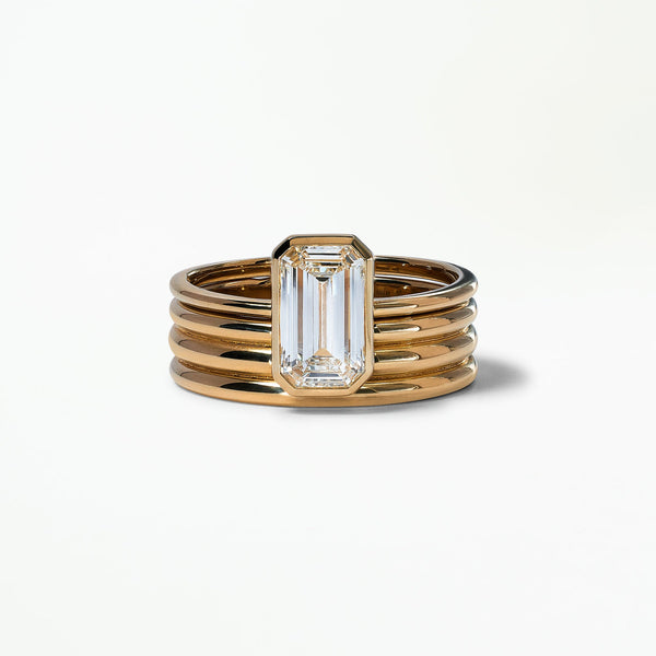 Emerald Cut Diamond Ridge Ring Set