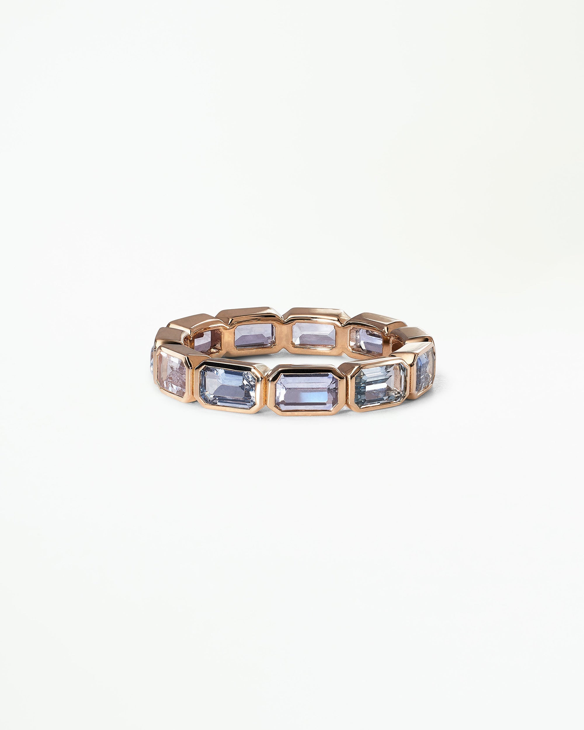 Emerald Cut Tonal Sapphire Link Ring
