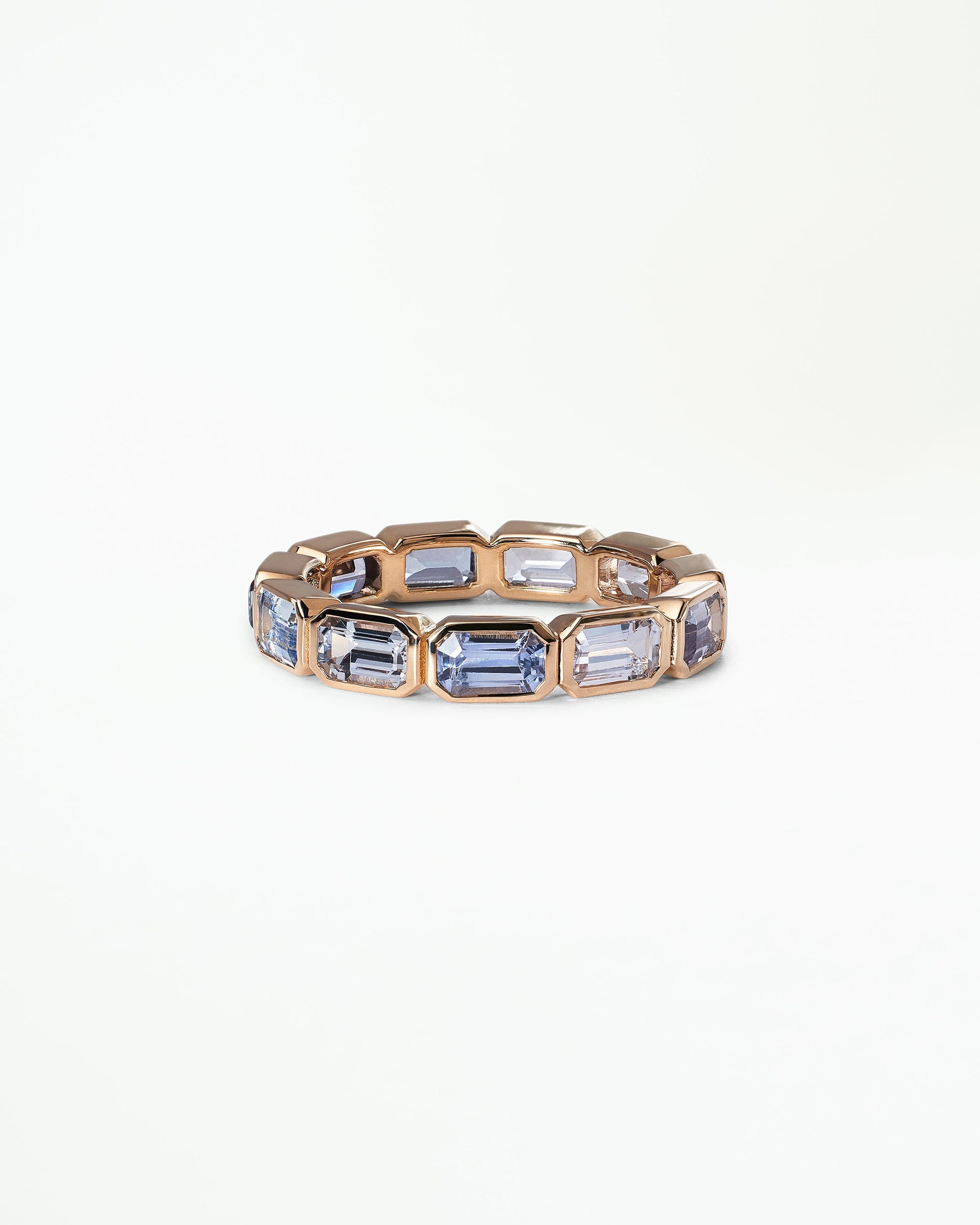 Emerald Cut Tonal Sapphire Link Ring
