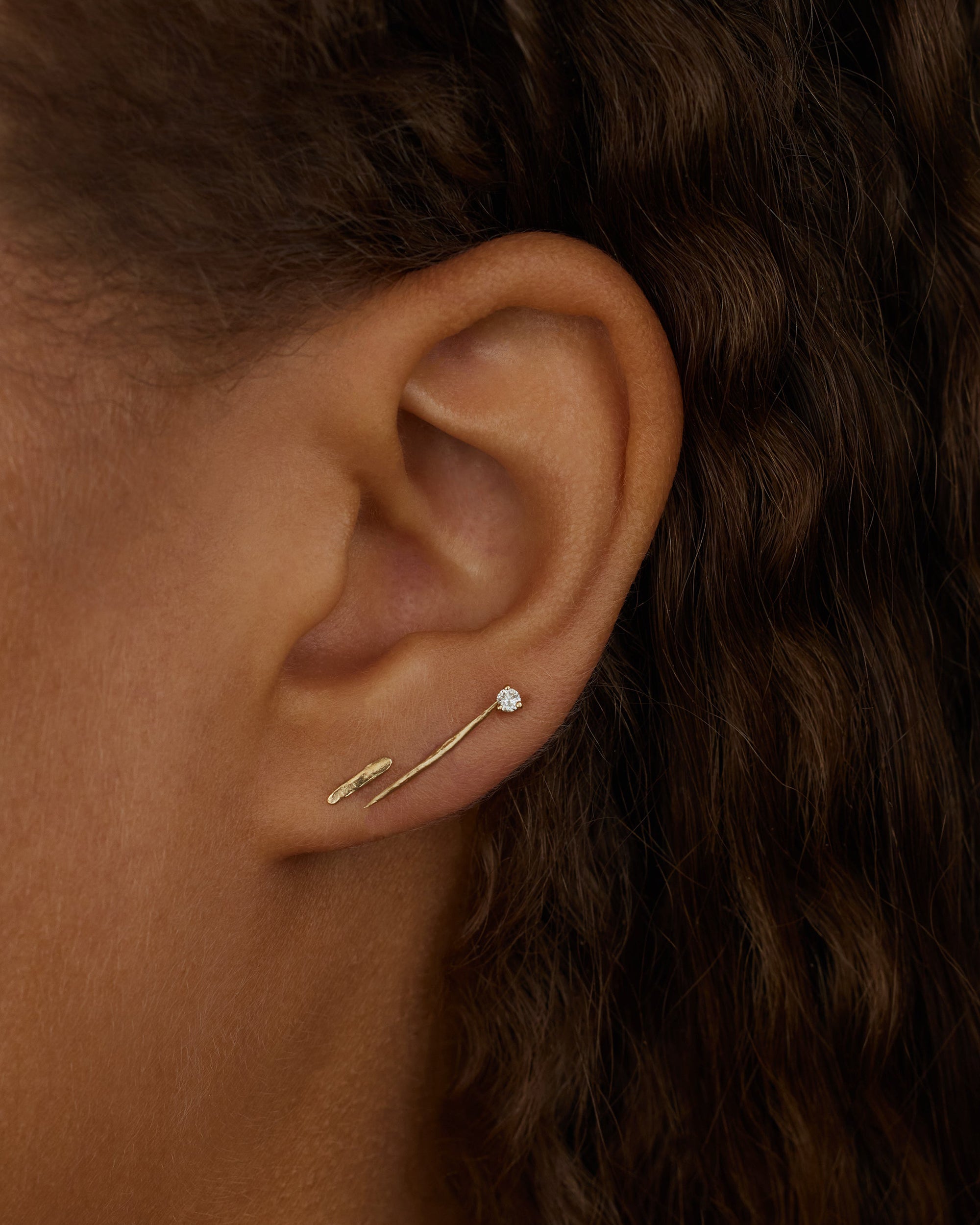 Gold Stick Wisp Flat Back Earring