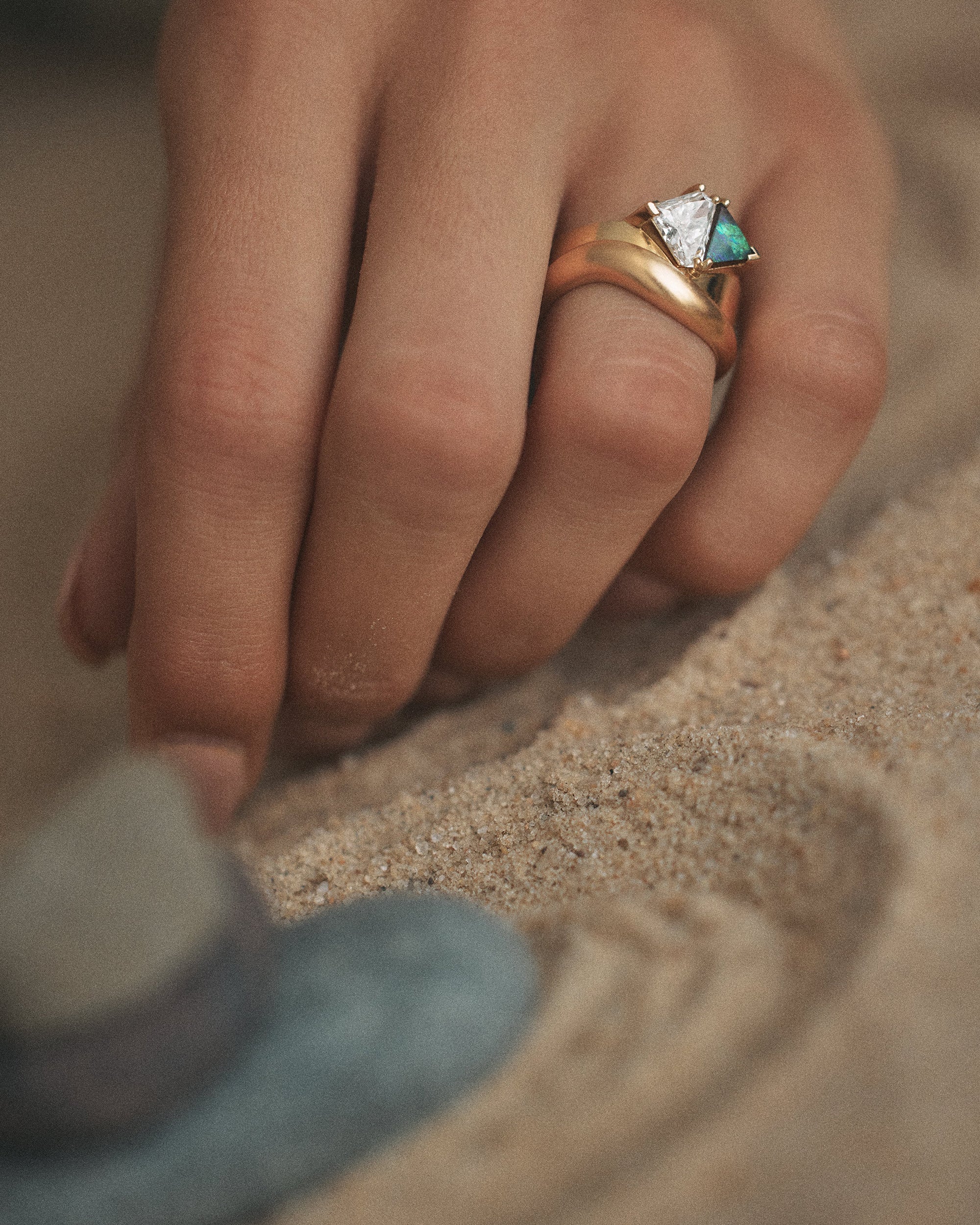 Narrow Gold Dune Band