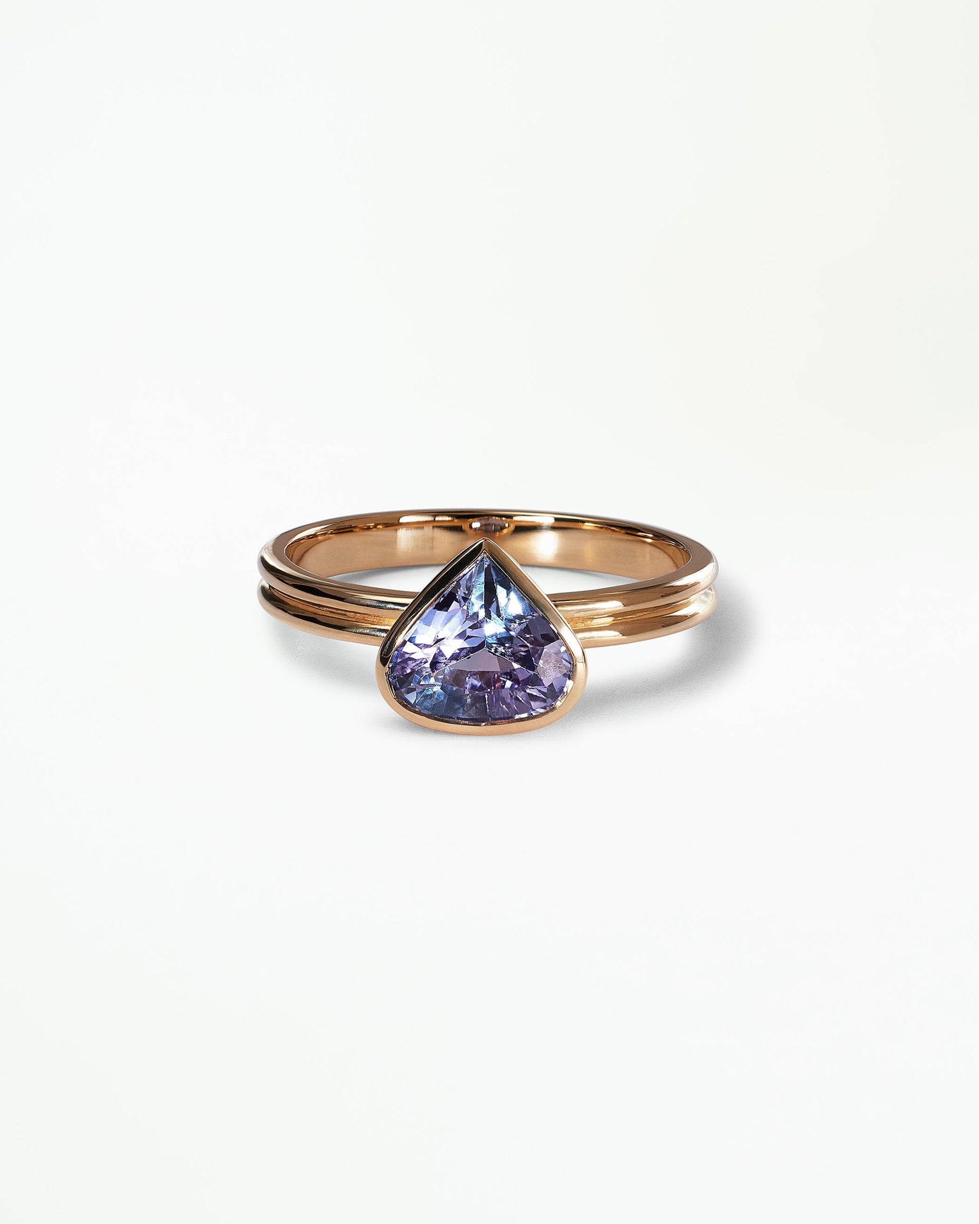 Pear Cut Sapphire Ridge Ring Set