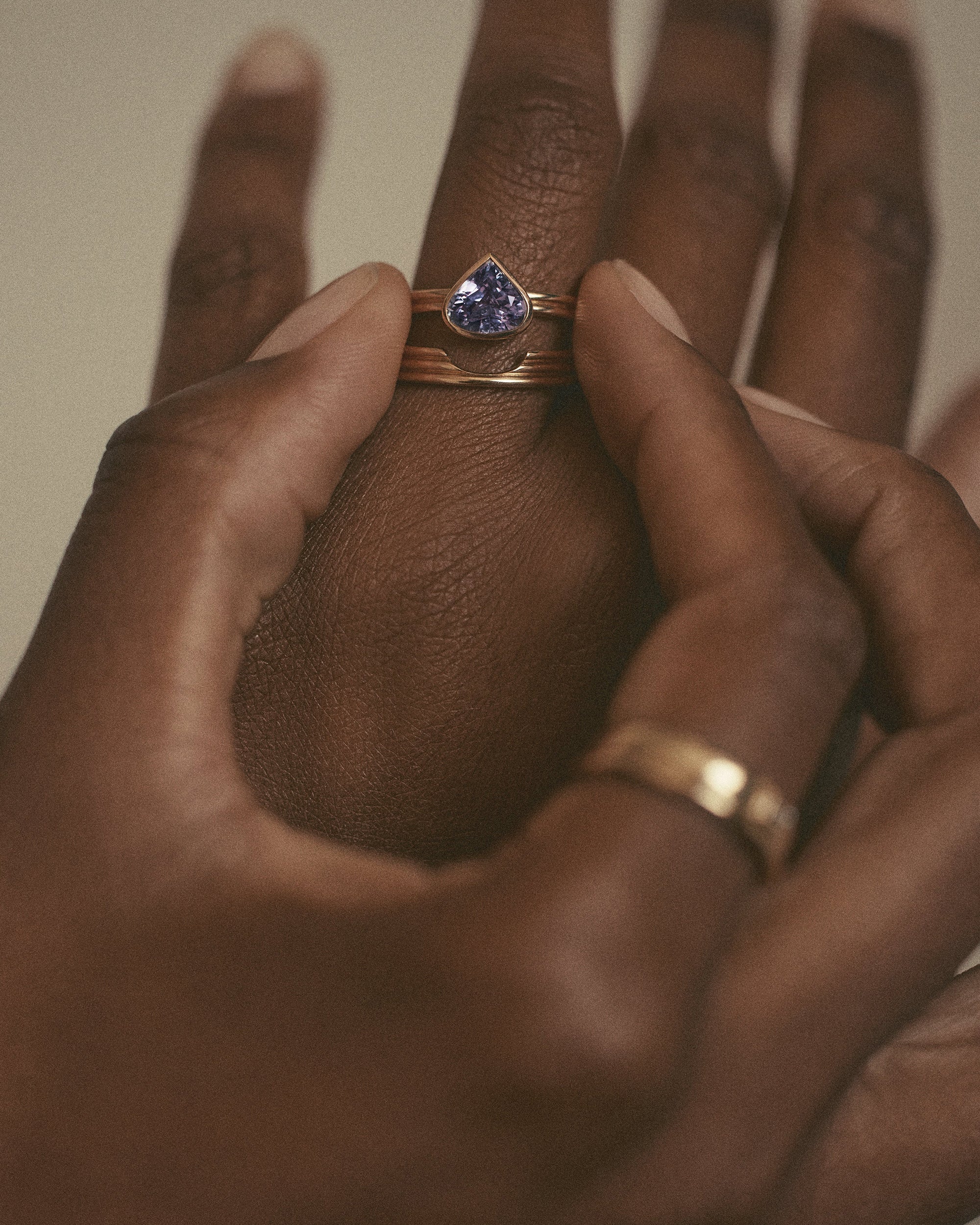 Pear Cut Sapphire Ridge Ring Set