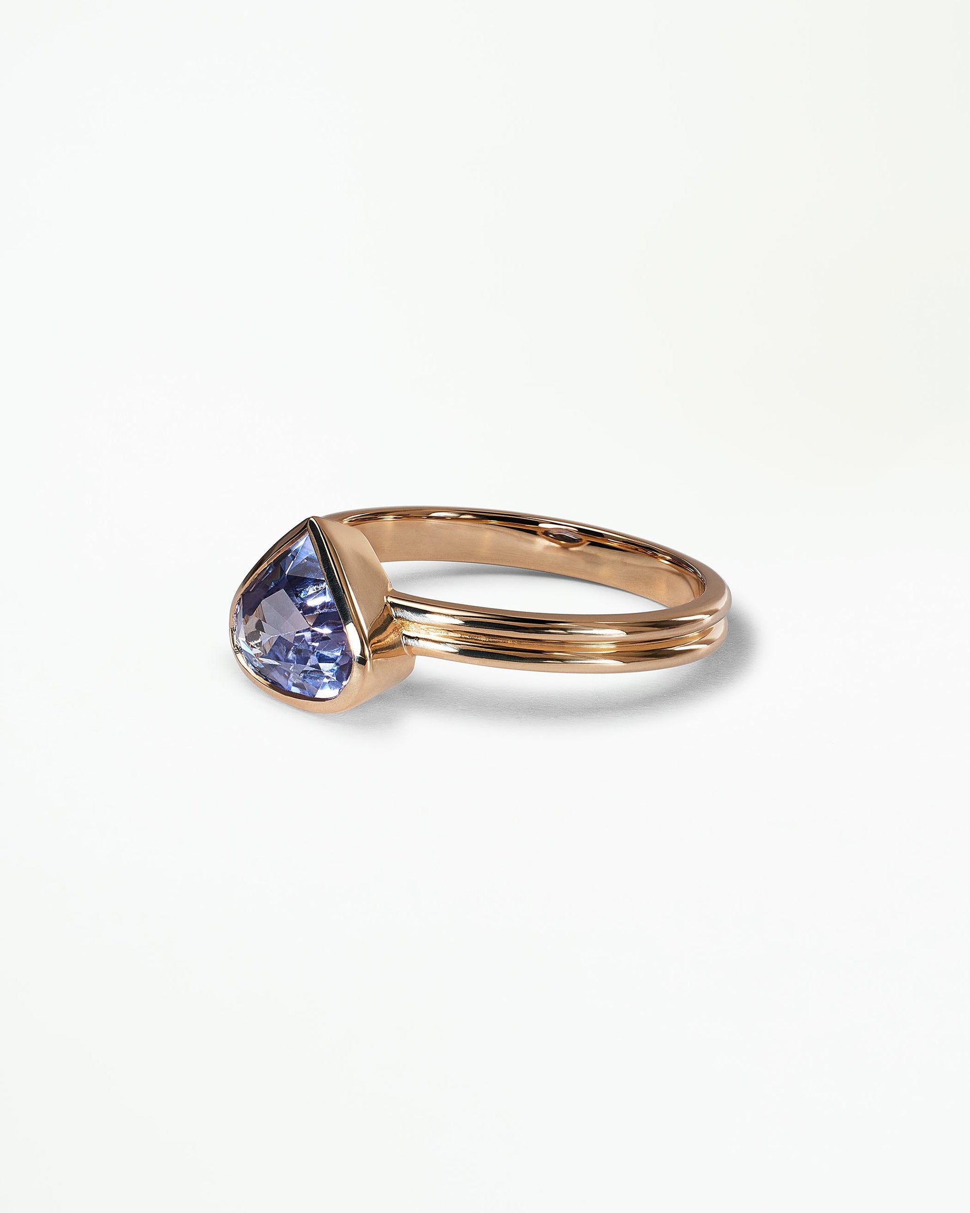Pear Cut Sapphire Ridge Ring Set