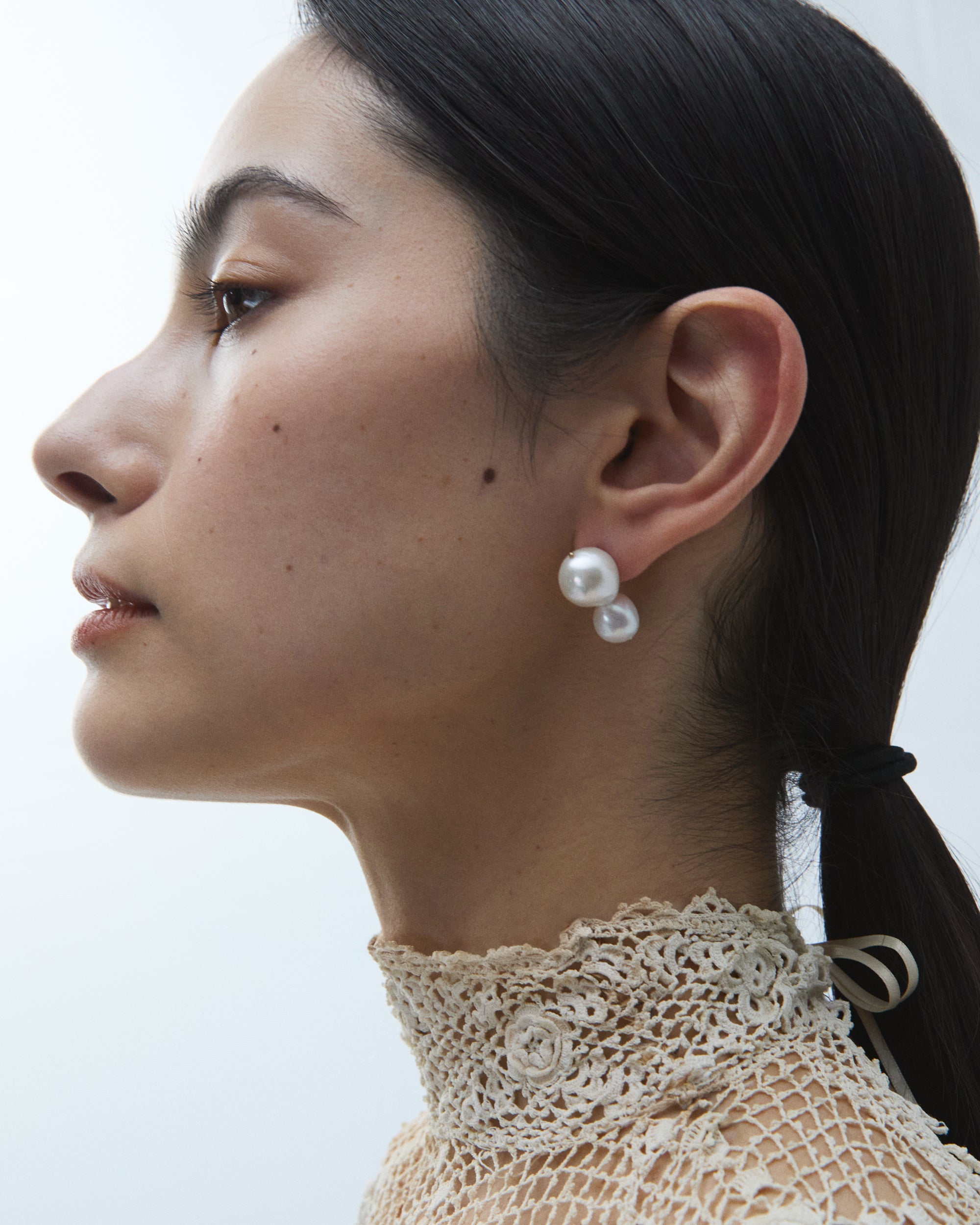 Pearl Clove Earring
