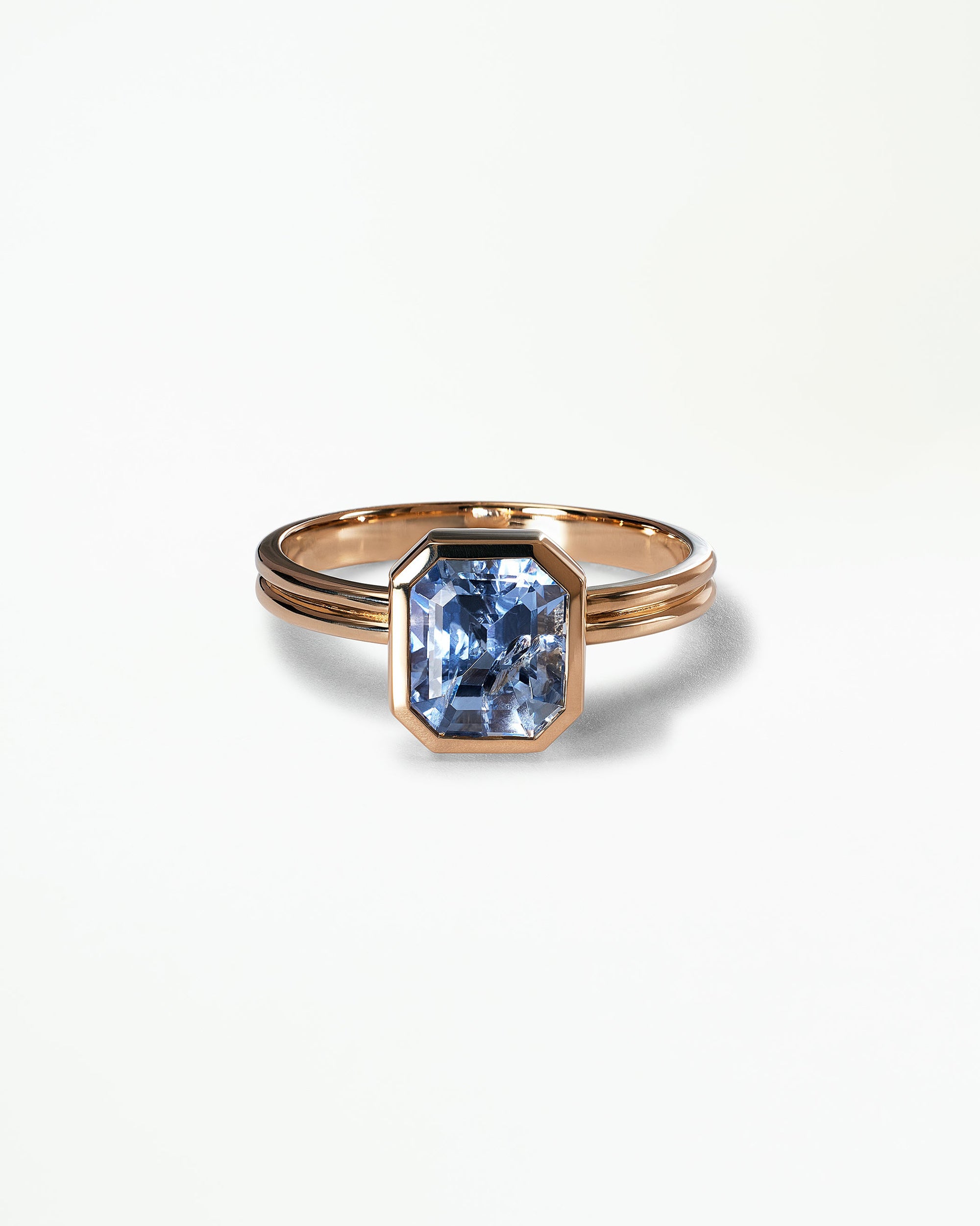 Radiant Cut Sapphire Ridge Ring Set