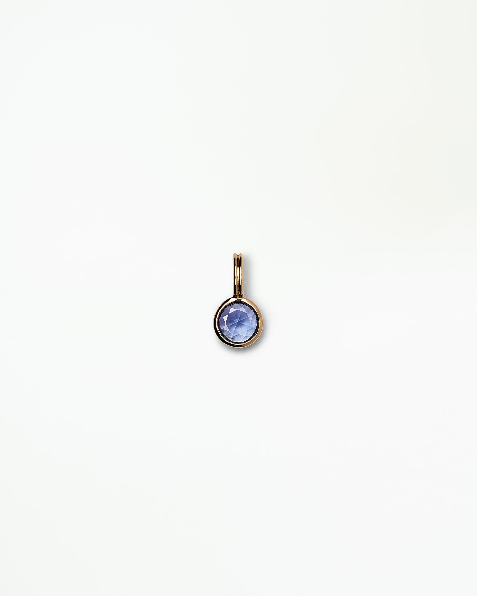 Round Cut Sapphire Rain Pendant No. 11