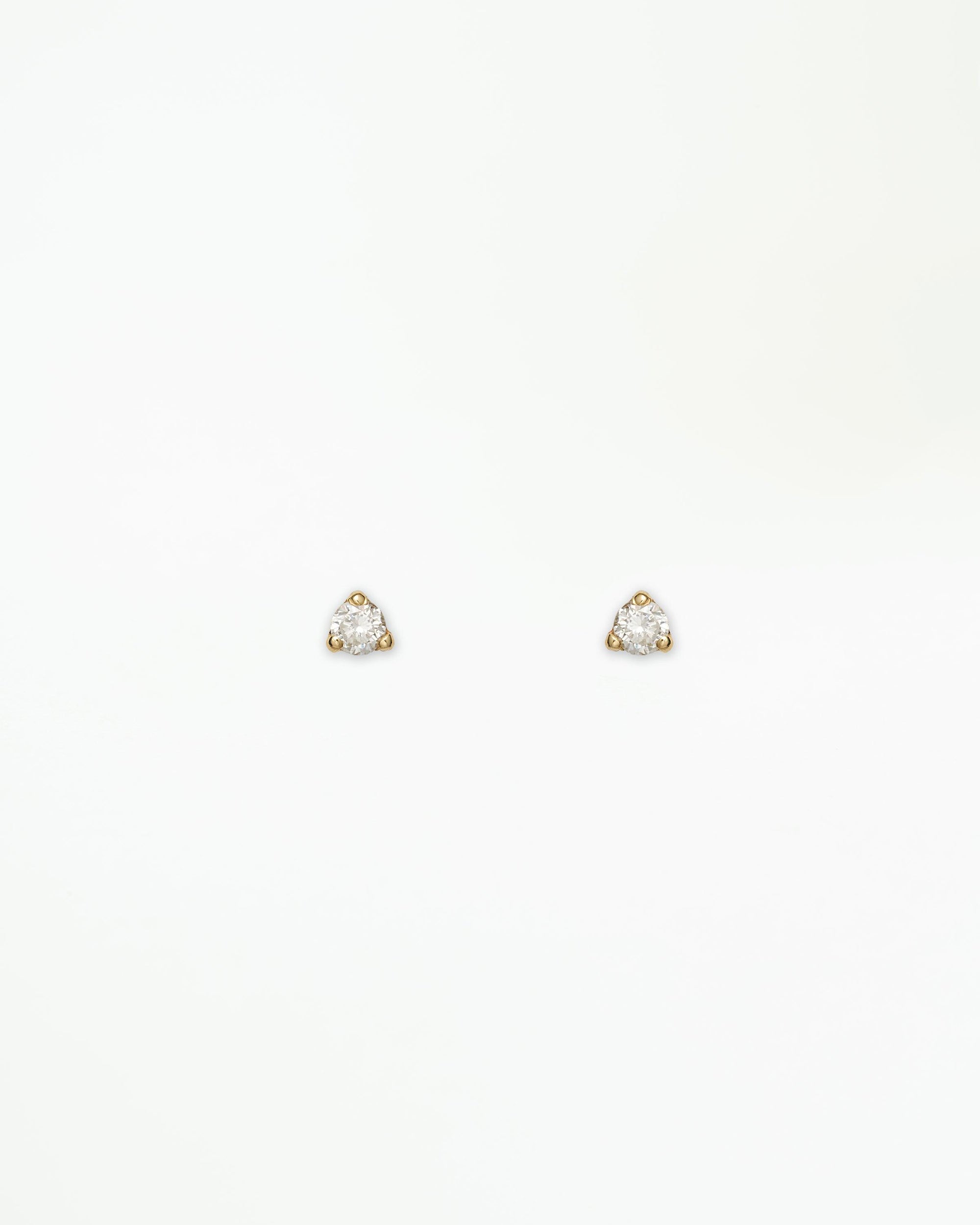 Small Brilliant Diamond Stud Earring