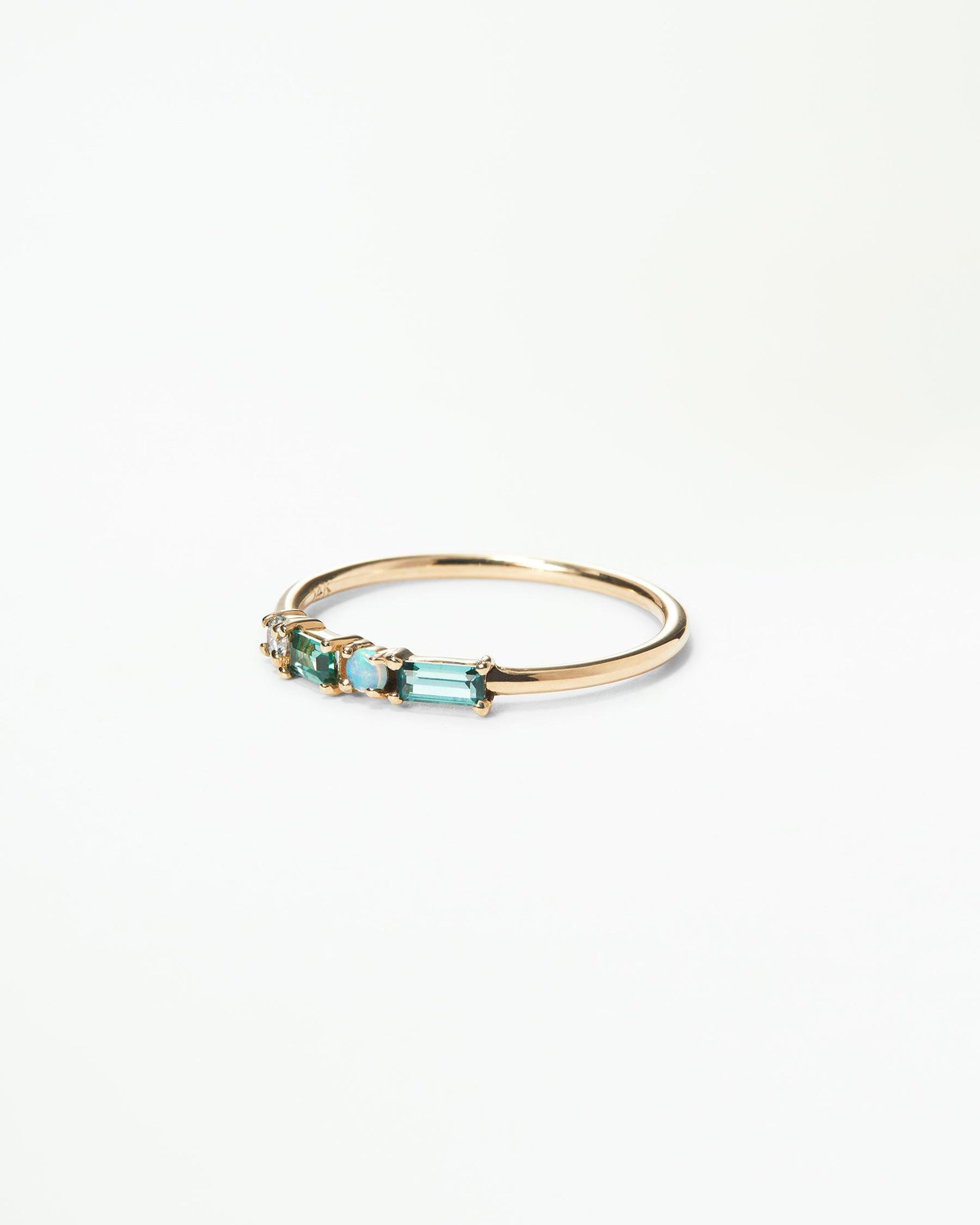 Tourmaline and Diamond Pillar Ring