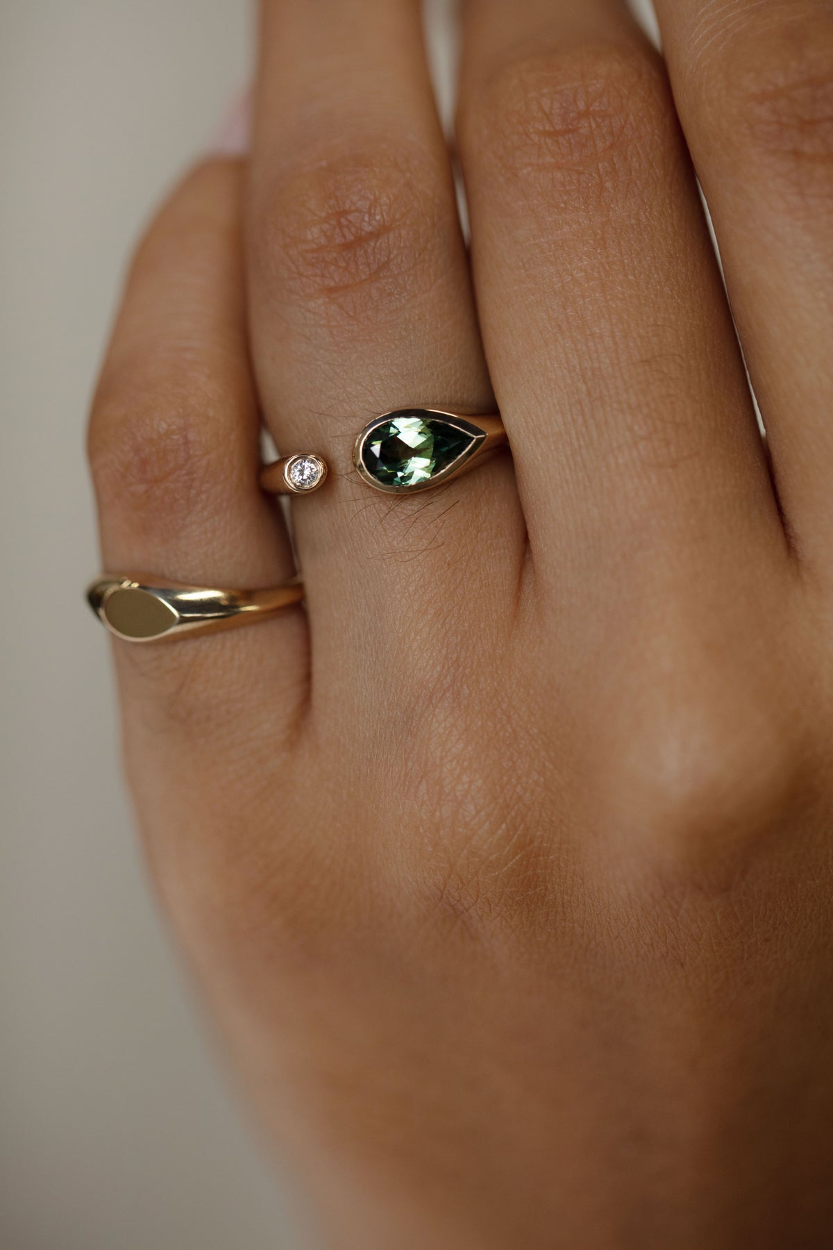 Dyad Signet Ring No. 3