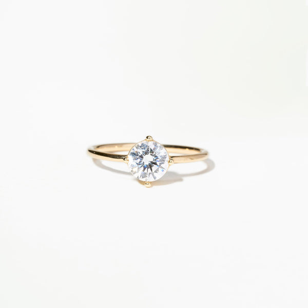 Large Round Solitaire Ring - WWAKE